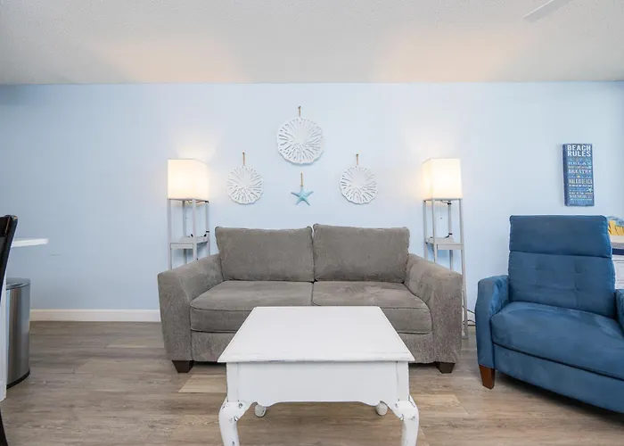 Apartment Island Winds West 473