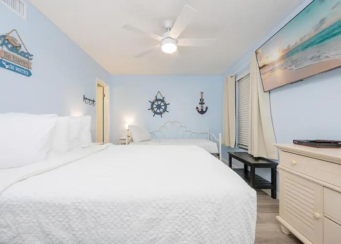 Island Winds West 473